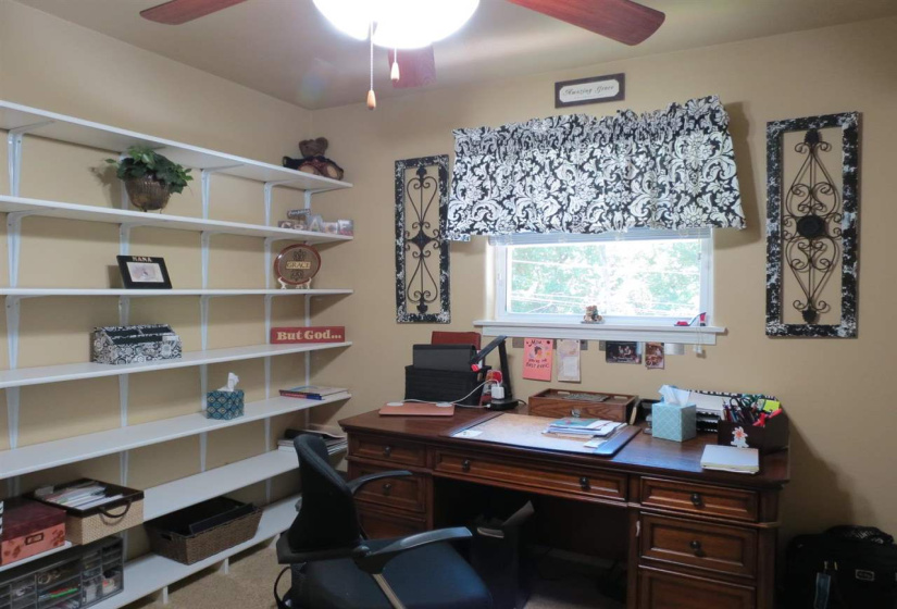 3 Bedrooms Bedrooms, 0 ,2 BathroomsBathrooms,Residential,Single Family,Lakeshore,2,132295