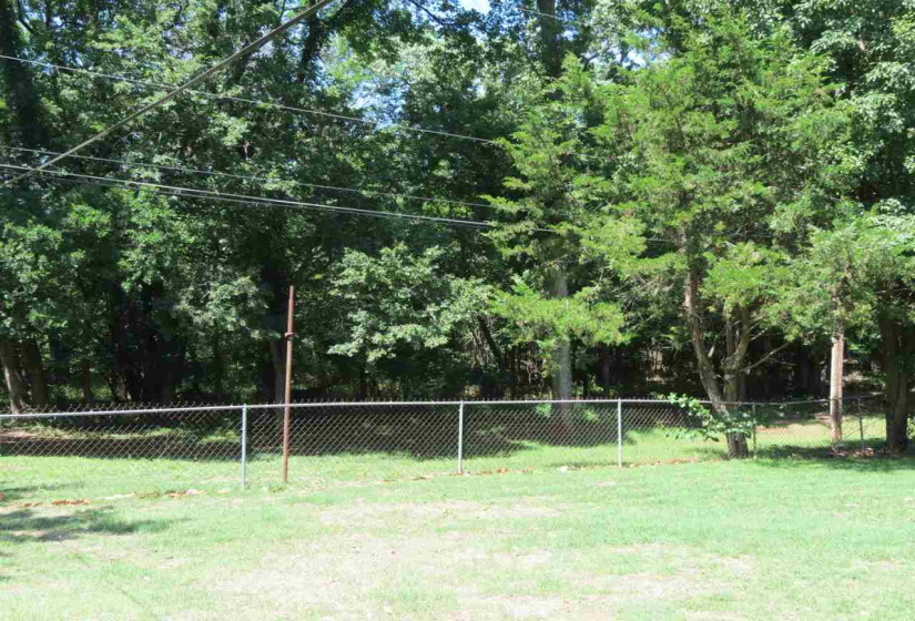 3 Bedrooms Bedrooms, 0 ,2 BathroomsBathrooms,Residential,Single Family,Lakeshore,2,132295