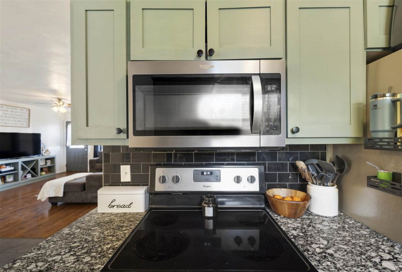 4 Bedrooms Bedrooms, 0 ,1 BathroomBathrooms,Residential,Single Family,Chatburn,1,132298