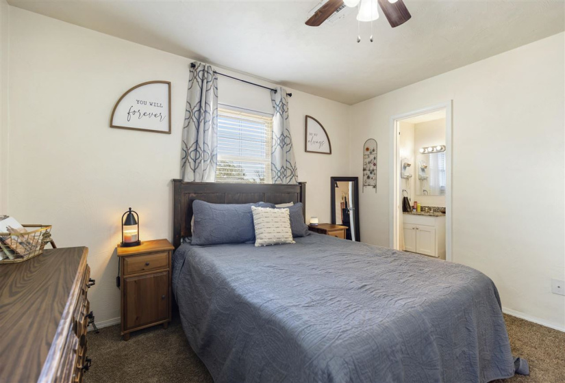 4 Bedrooms Bedrooms, 0 ,1 BathroomBathrooms,Residential,Single Family,Chatburn,1,132298