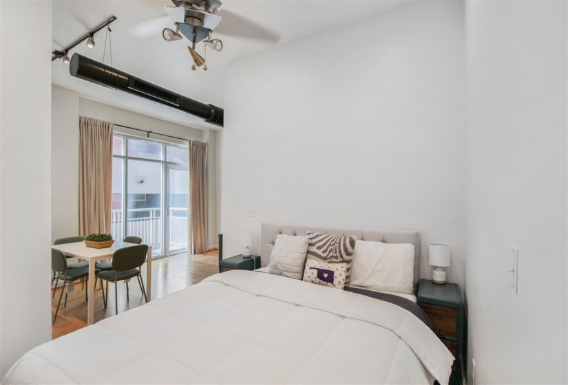 1 Bedroom Bedrooms, ,1 BathroomBathrooms,Residential,Condominium/townhouse,2nd,1,132307