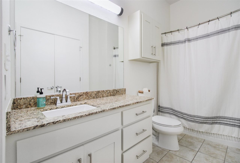 1 Bedroom Bedrooms, ,1 BathroomBathrooms,Residential,Condominium/townhouse,2nd,1,132307