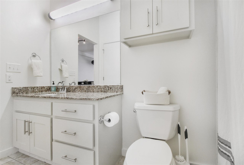 1 Bedroom Bedrooms, ,1 BathroomBathrooms,Residential,Condominium/townhouse,2nd,1,132307