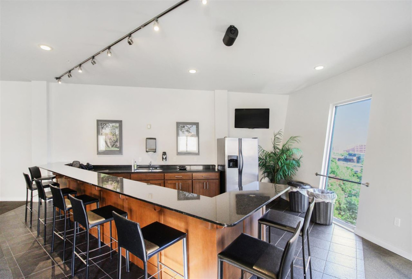 1 Bedroom Bedrooms, ,1 BathroomBathrooms,Residential,Condominium/townhouse,2nd,1,132307