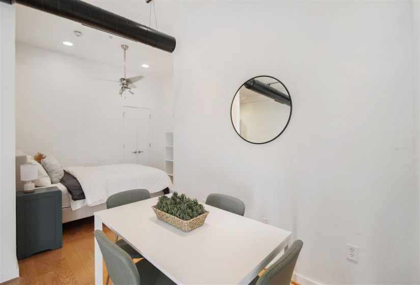 1 Bedroom Bedrooms, ,1 BathroomBathrooms,Residential,Condominium/townhouse,2nd,1,132307