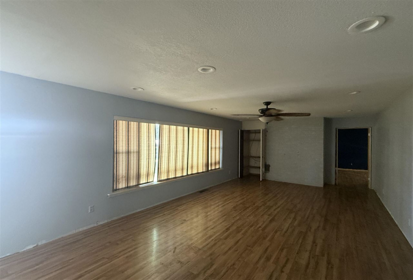 3 Bedrooms Bedrooms, ,2 BathroomsBathrooms,Residential,Single Family,1st,1,132312