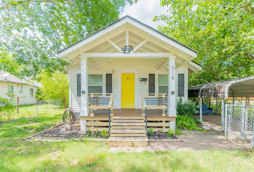2 Bedrooms Bedrooms, ,1 BathroomBathrooms,Residential,Single Family,10th,1,132335