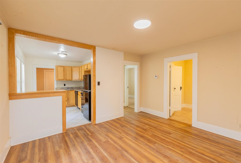2 Bedrooms Bedrooms, ,1 BathroomBathrooms,Residential,Single Family,10th,1,132335