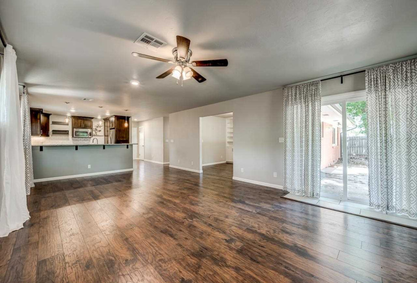 3 Bedrooms Bedrooms, ,2 BathroomsBathrooms,Residential,Single Family,Osage,1,132350