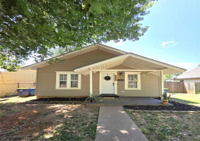3 Bedrooms Bedrooms, ,1 BathroomBathrooms,Residential,Single Family,Burdick,1,132355