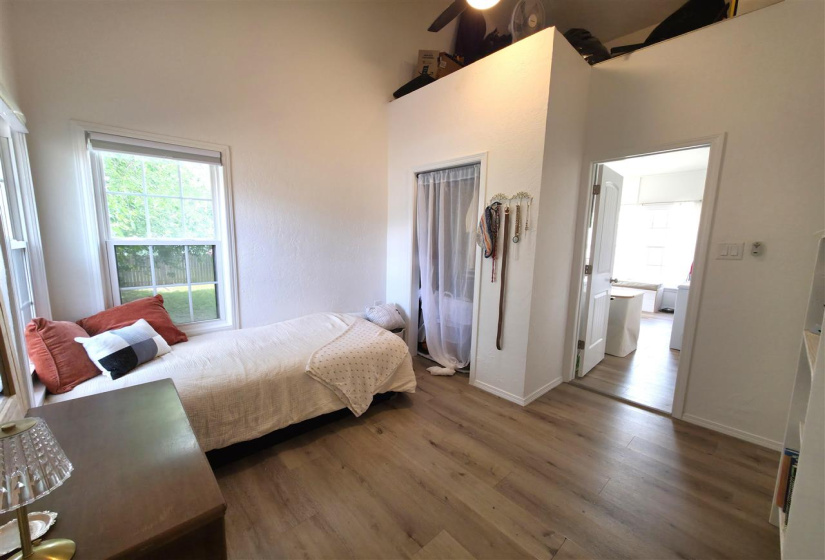 3 Bedrooms Bedrooms, ,1 BathroomBathrooms,Residential,Single Family,Burdick,1,132355
