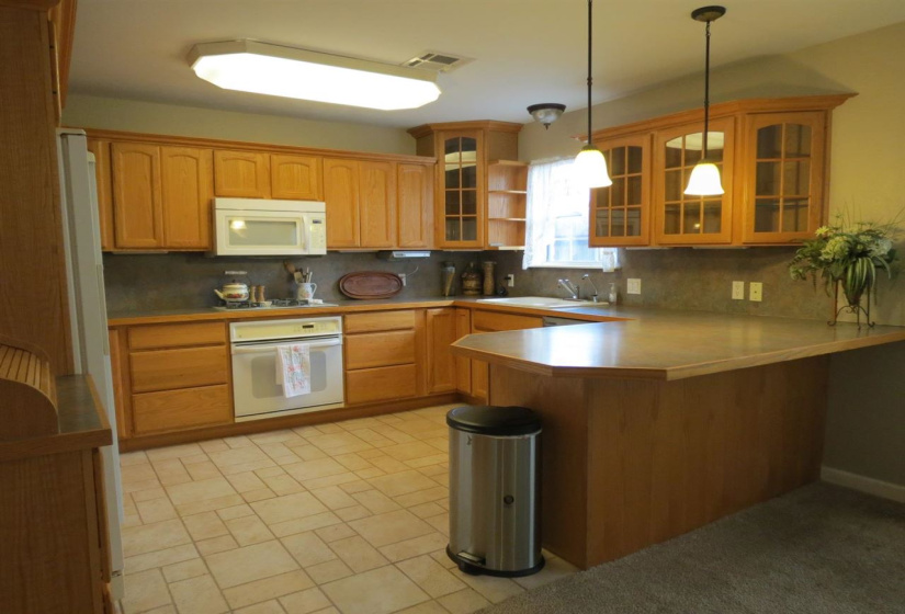 3 Bedrooms Bedrooms, ,2 BathroomsBathrooms,Residential,Single Family,14th,1,132356