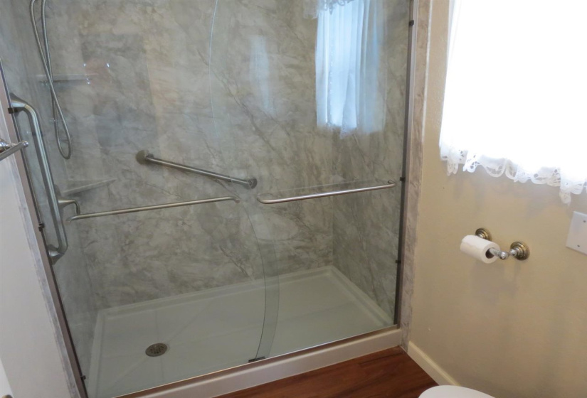 3 Bedrooms Bedrooms, ,2 BathroomsBathrooms,Residential,Single Family,14th,1,132356