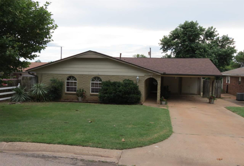 3 Bedrooms Bedrooms, ,2 BathroomsBathrooms,Residential,Single Family,14th,1,132356
