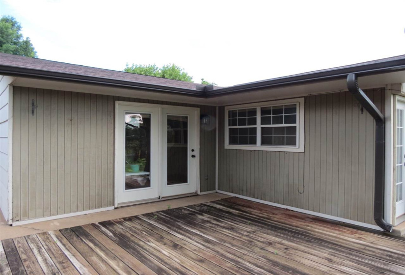 3 Bedrooms Bedrooms, ,2 BathroomsBathrooms,Residential,Single Family,14th,1,132356