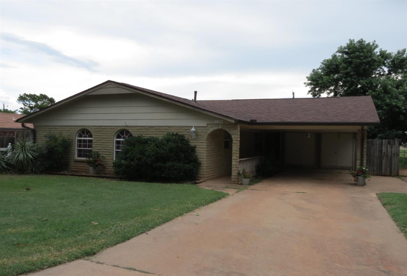 3 Bedrooms Bedrooms, ,2 BathroomsBathrooms,Residential,Single Family,14th,1,132356