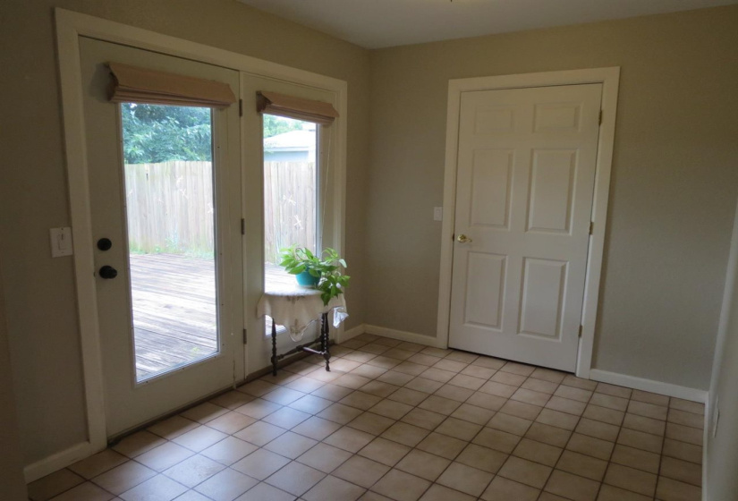 3 Bedrooms Bedrooms, ,2 BathroomsBathrooms,Residential,Single Family,14th,1,132356