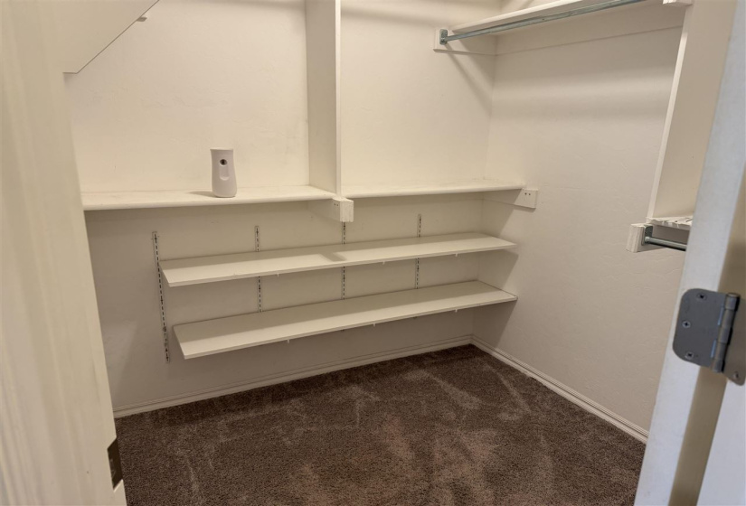 4 Bedrooms Bedrooms, 0 ,2 BathroomsBathrooms,Residential,Single Family,Landry,1,132358