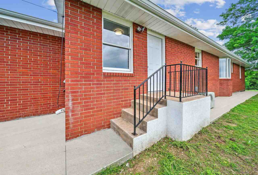 5 Bedrooms Bedrooms, ,3 BathroomsBathrooms,Residential,Single Family,Perkins,2,132359