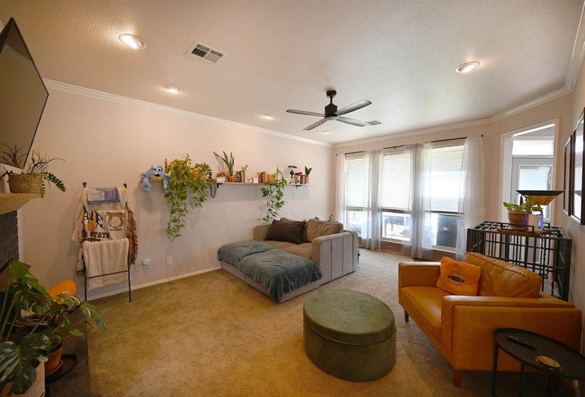3 Bedrooms Bedrooms, 0 ,2 BathroomsBathrooms,Residential,Single Family,Windsor,1,132374