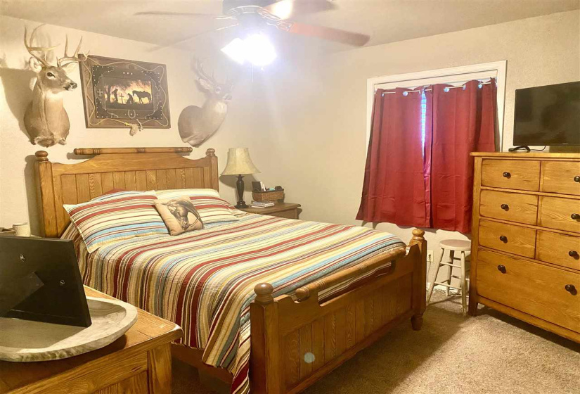 4 Bedrooms Bedrooms, ,2 BathroomsBathrooms,Residential,Single Family,Washington,1,132375