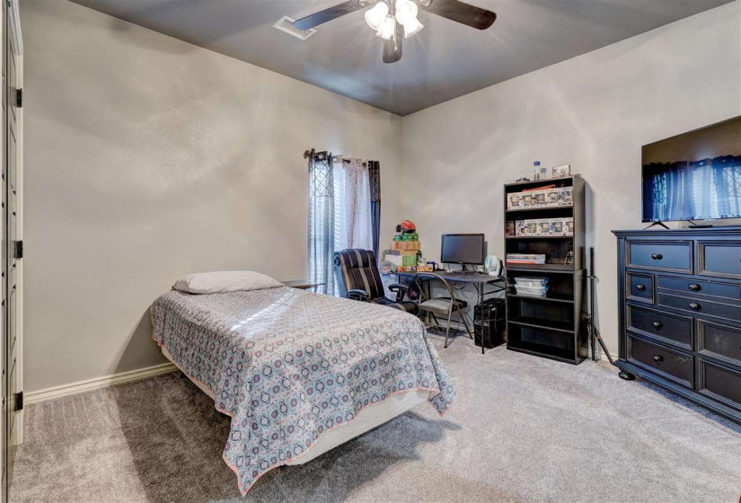 4 Bedrooms Bedrooms, ,4 BathroomsBathrooms,Residential,Single Family,Highway 51,2,132368
