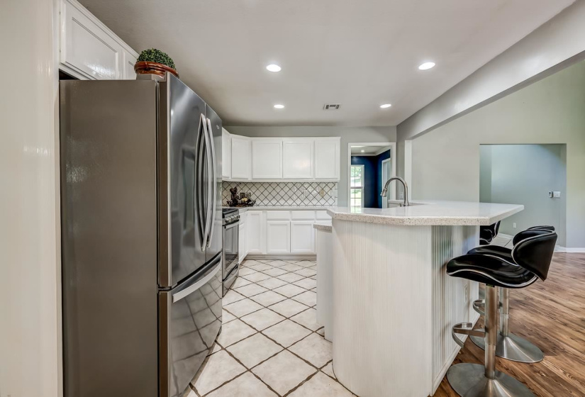 4 Bedrooms Bedrooms, 0 ,2 BathroomsBathrooms,Residential,Single Family,Hidden Oaks,2,132380