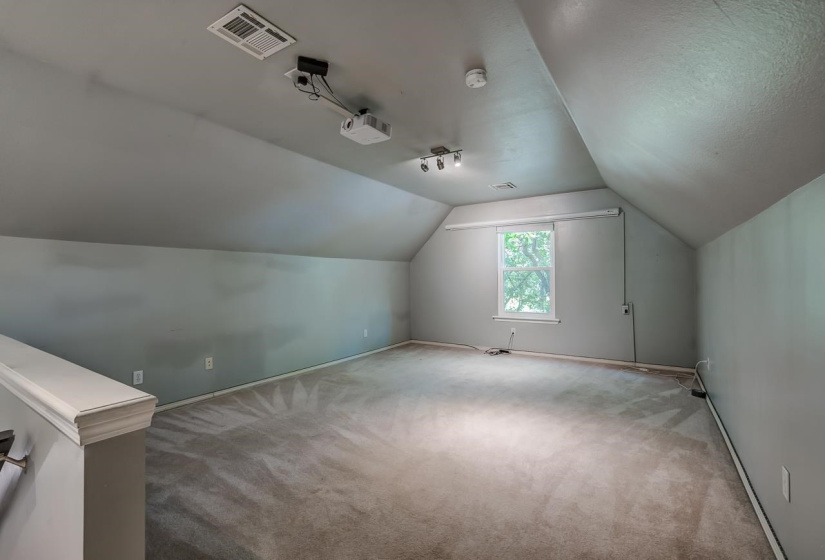 4 Bedrooms Bedrooms, 0 ,2 BathroomsBathrooms,Residential,Single Family,Hidden Oaks,2,132380