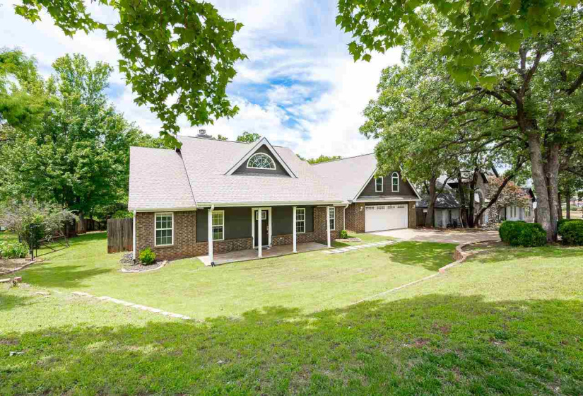 4 Bedrooms Bedrooms, 0 ,2 BathroomsBathrooms,Residential,Single Family,Hidden Oaks,2,132380
