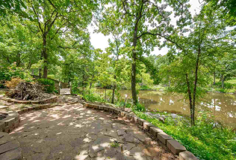 4 Bedrooms Bedrooms, 0 ,2 BathroomsBathrooms,Residential,Single Family,Hidden Oaks,2,132380