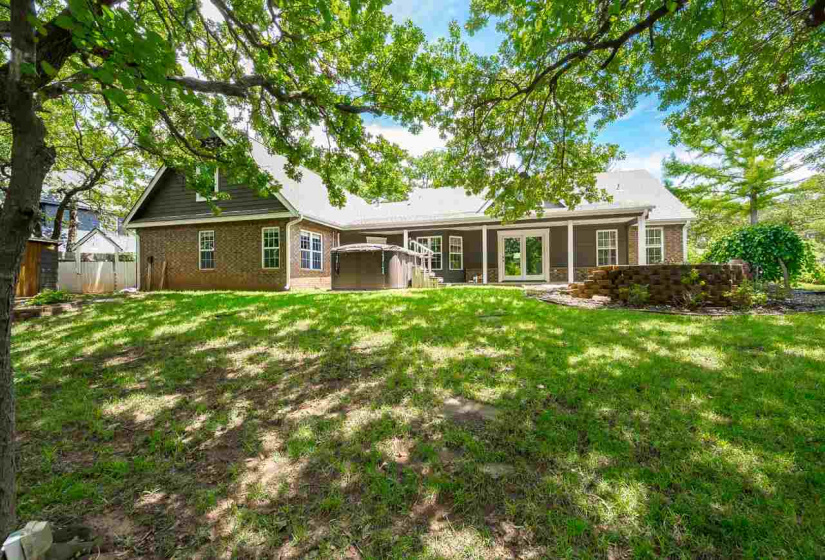 4 Bedrooms Bedrooms, 0 ,2 BathroomsBathrooms,Residential,Single Family,Hidden Oaks,2,132380