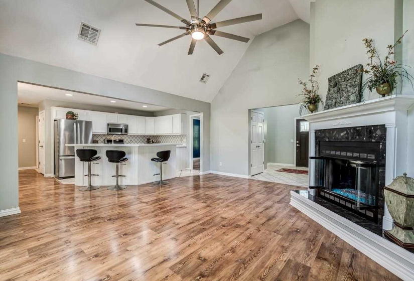 4 Bedrooms Bedrooms, 0 ,2 BathroomsBathrooms,Residential,Single Family,Hidden Oaks,2,132380
