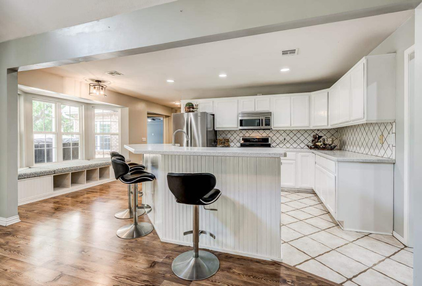 4 Bedrooms Bedrooms, 0 ,2 BathroomsBathrooms,Residential,Single Family,Hidden Oaks,2,132380