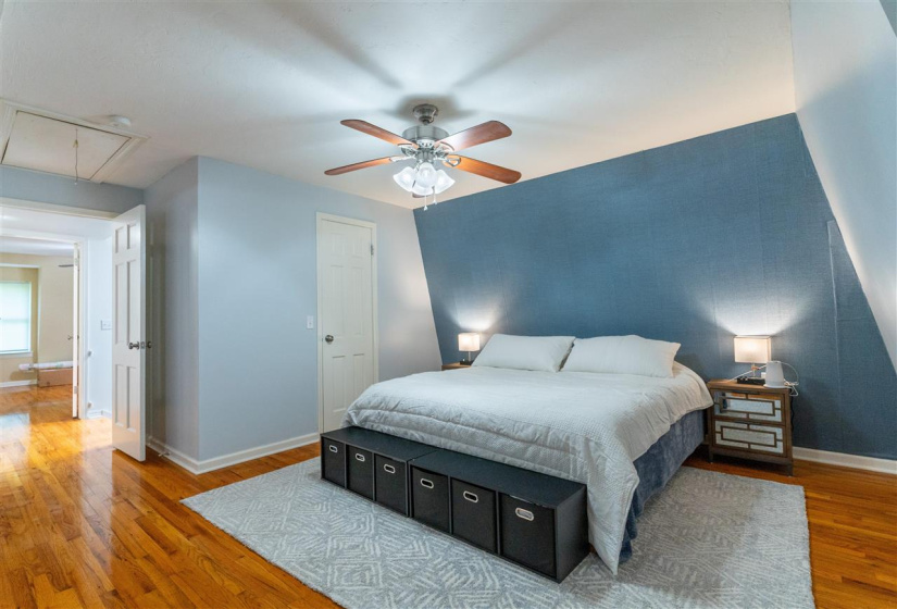 3 Bedrooms Bedrooms, ,2 BathroomsBathrooms,Residential,Single Family,Crescent,1.5,132381