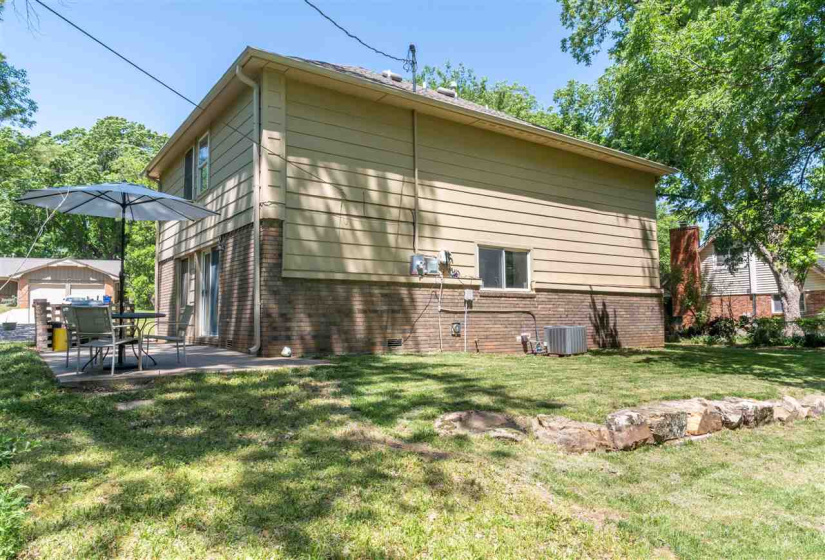 3 Bedrooms Bedrooms, ,2 BathroomsBathrooms,Residential,Single Family,Crescent,1.5,132381