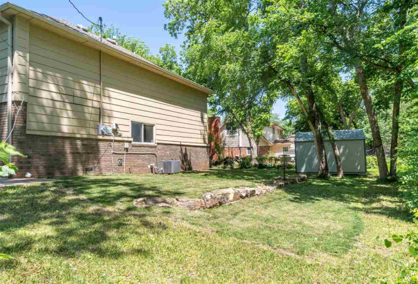 3 Bedrooms Bedrooms, ,2 BathroomsBathrooms,Residential,Single Family,Crescent,1.5,132381