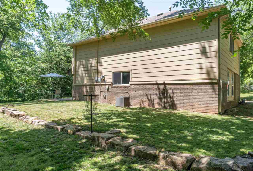 3 Bedrooms Bedrooms, ,2 BathroomsBathrooms,Residential,Single Family,Crescent,1.5,132381