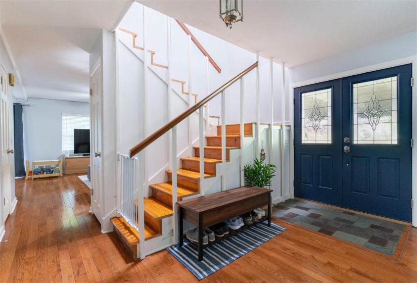 3 Bedrooms Bedrooms, ,2 BathroomsBathrooms,Residential,Single Family,Crescent,1.5,132381