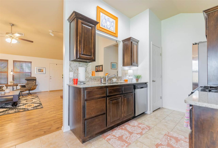 3 Bedrooms Bedrooms, 0 ,2 BathroomsBathrooms,Residential,Single Family,Aggie,1,132382