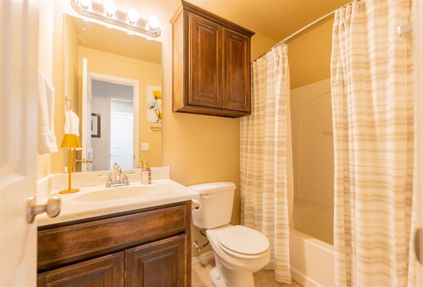 3 Bedrooms Bedrooms, 0 ,2 BathroomsBathrooms,Residential,Single Family,Aggie,1,132382