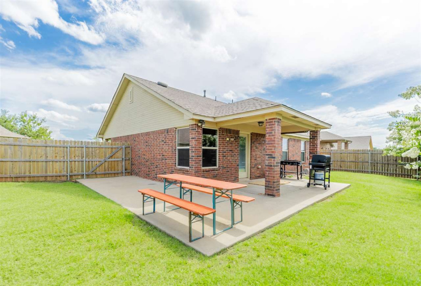 3 Bedrooms Bedrooms, 0 ,2 BathroomsBathrooms,Residential,Single Family,Aggie,1,132382
