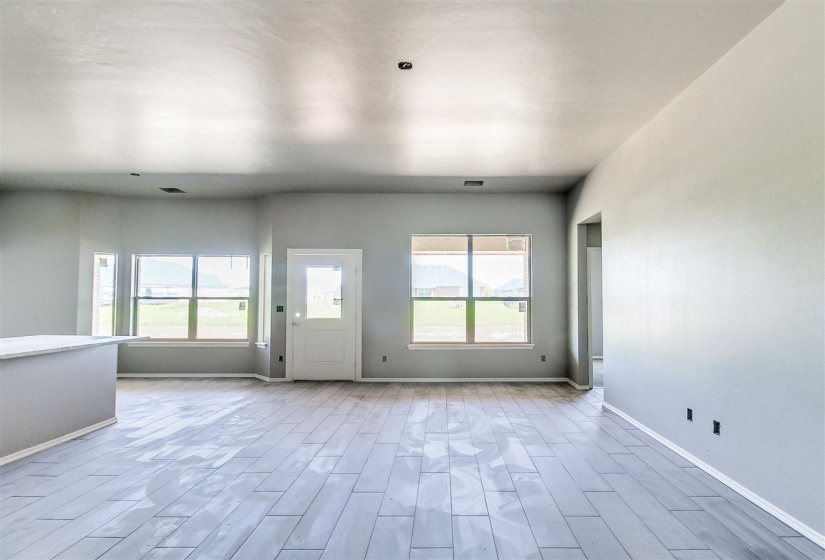 5 Bedrooms Bedrooms, ,3 BathroomsBathrooms,Residential,Single Family,Cover,1,132383