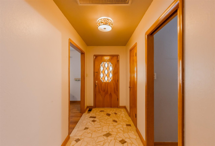 3 Bedrooms Bedrooms, 0 ,2 BathroomsBathrooms,Residential,Single Family,9th,1,132387