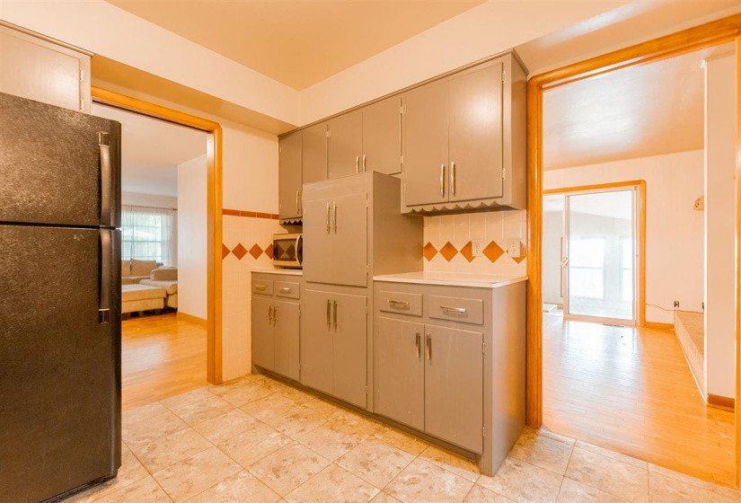3 Bedrooms Bedrooms, 0 ,2 BathroomsBathrooms,Residential,Single Family,9th,1,132387