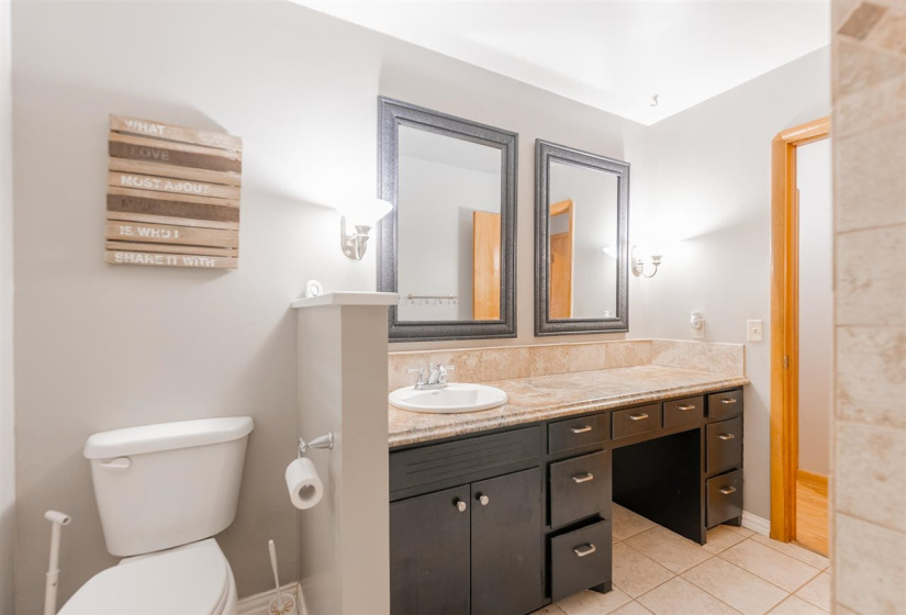 3 Bedrooms Bedrooms, 0 ,2 BathroomsBathrooms,Residential,Single Family,9th,1,132387