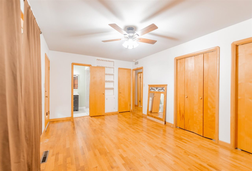 3 Bedrooms Bedrooms, 0 ,2 BathroomsBathrooms,Residential,Single Family,9th,1,132387