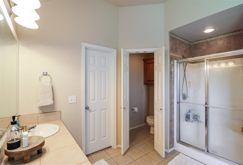3 Bedrooms Bedrooms, 0 ,2 BathroomsBathrooms,Residential,Single Family,Lauren,1,132396