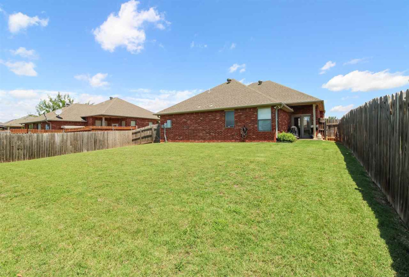 3 Bedrooms Bedrooms, 0 ,2 BathroomsBathrooms,Residential,Single Family,Lauren,1,132396