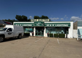 0 , 0 ,6 BathroomsBathrooms,Commercial/industrial,Commercial,Main,1,132401