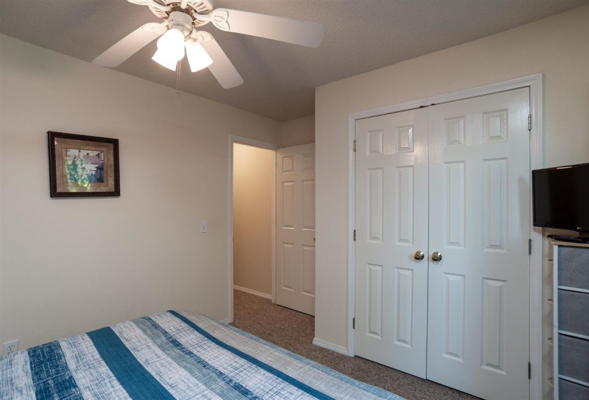 4 Bedrooms Bedrooms, 0 ,2 BathroomsBathrooms,Residential,Single Family,1st,1,132398
